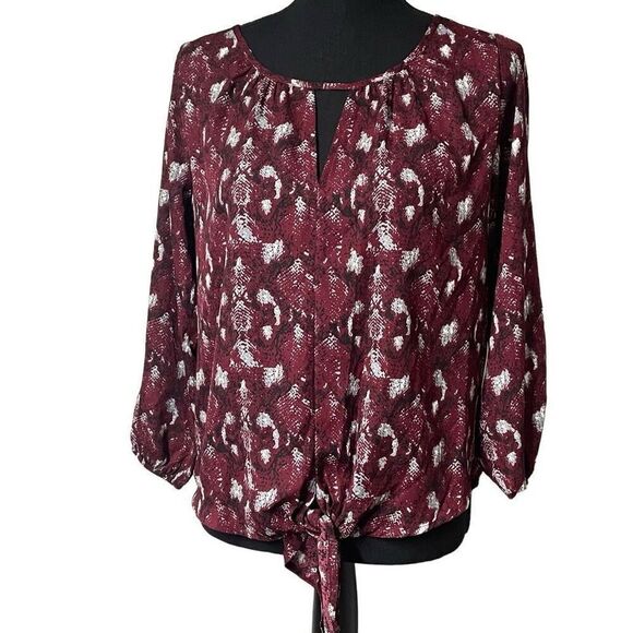 West K Burgundy Snake Print Tie Front Top - Picture 1 of 6